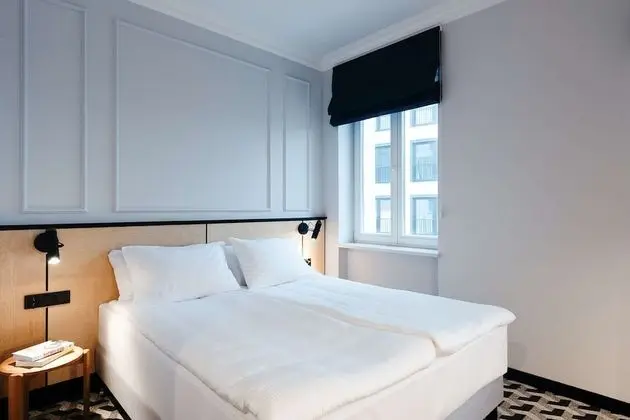 Standard Oda, 1 Büyük (Queen) Boy Yatak