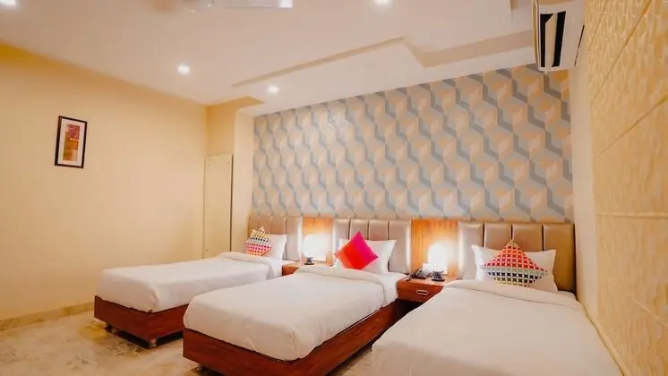 Deluxe Üç Kişilik Oda