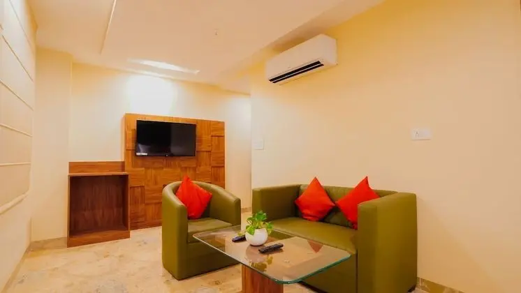 Luxury Tek Büyük Yataklı Oda