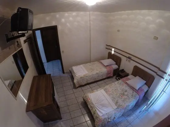 Tek Büyük Yataklı Oda (2 Twin Beds)