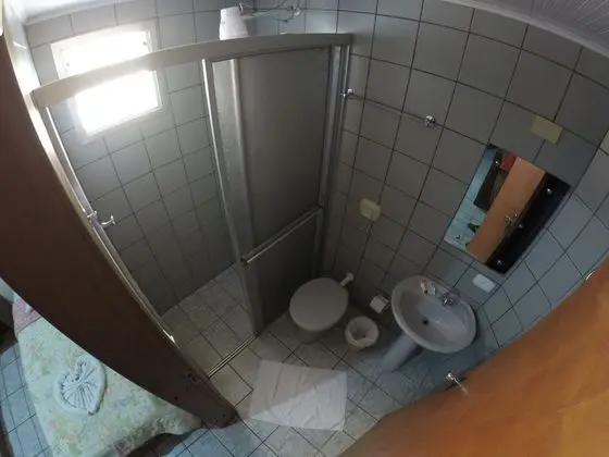 Üç Kişilik Oda