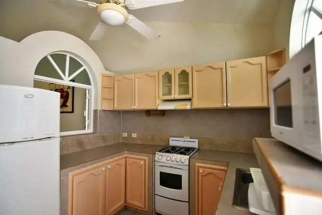 Comfort Villa, 2 Yatak Odası, Havuz Manzaralı