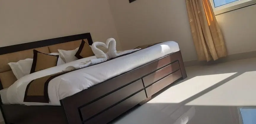 Luxury Tek Büyük Yataklı Oda
