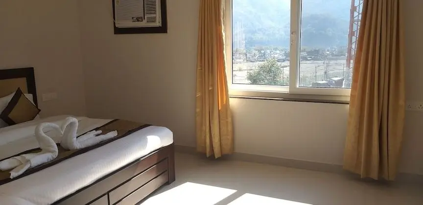 Luxury Tek Büyük Yataklı Oda