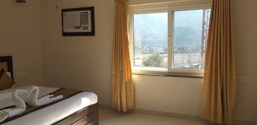 Luxury Tek Büyük Yataklı Oda