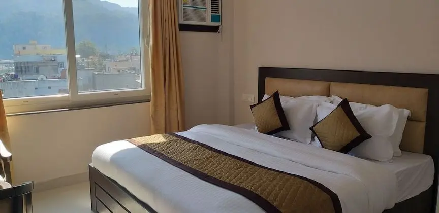 Luxury Tek Büyük Yataklı Oda