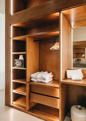 Premium Waterfront Suite