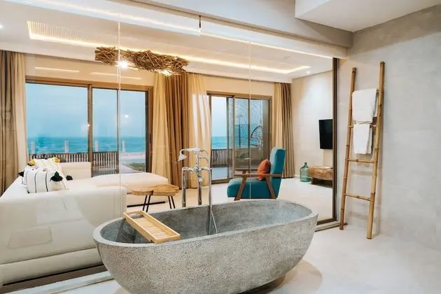 Prestige Suite with Sea View