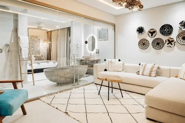Prestige Suite with Sea View