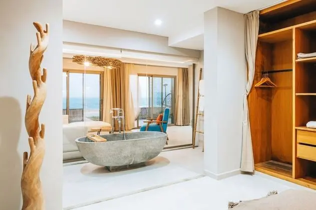 Prestige Suite with Sea View