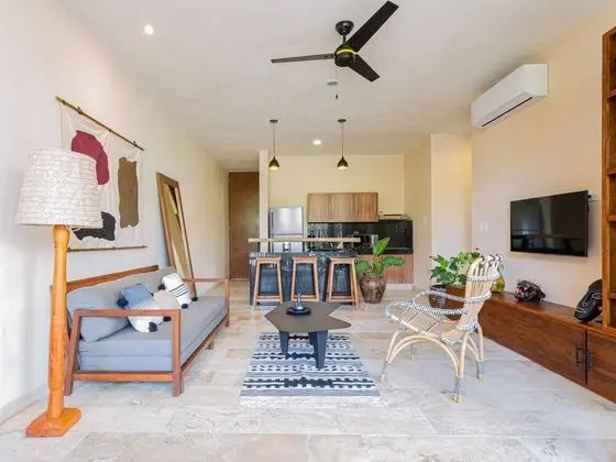 Premier Apart Daire, 1 Büyük (Queen) Boy Yatak ve Çekyat, Kişiye Özel Havuzlu, Bahçe Manzaralı