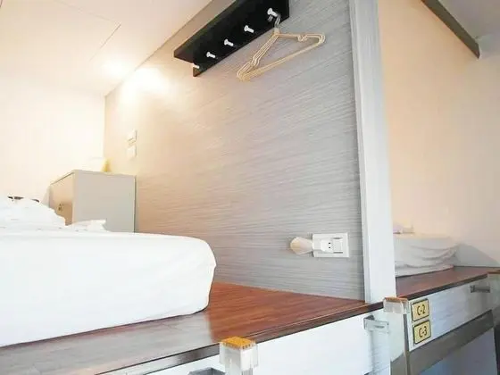 Economy Ortak Ranzalı Oda, Ortak Banyo