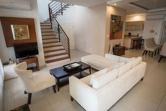 Üç Yatak Odalı Villa
