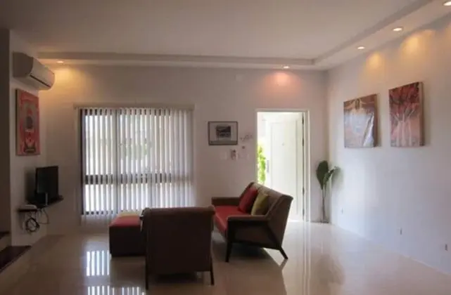 Üç Yatak Odalı Villa