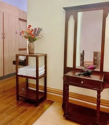 Ortak Ranzalı Oda, Sadece kadınlar için (Bed in 8-bed)