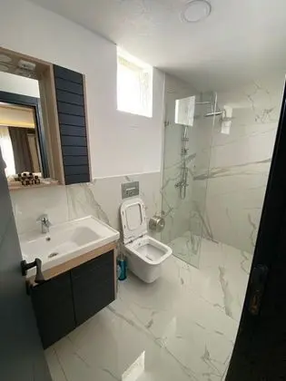 Suit  Oda - Üç Kişilik