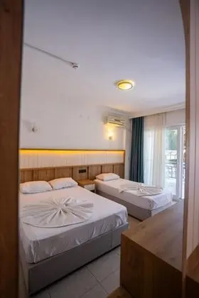Standart Oda, Kara Manzaralı