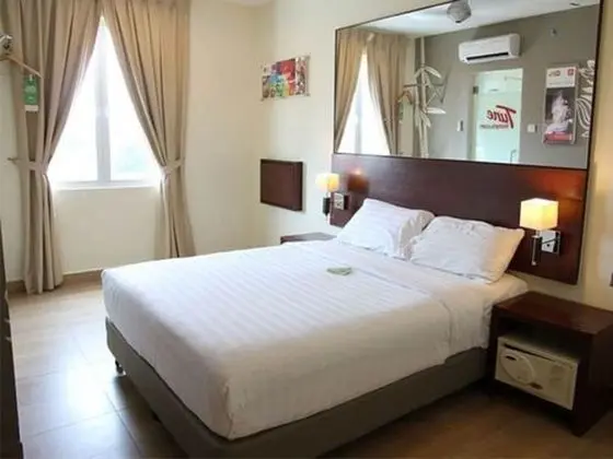 Tek Büyük Yataklı Oda, Şehir Manzaralı