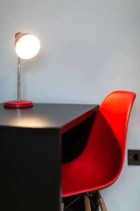 Tek Büyük Yataklı Oda (No Window)