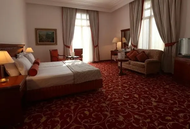 1 Çift Kişilik Veya 2 Tek Kişilik Yatak City View