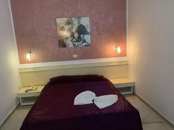 Economy Tek Büyük veya İki Ayrı Yataklı Oda, Şehir Manzaralı