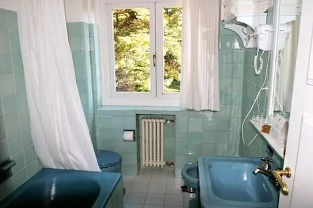 Standard Tek Büyük Yataklı Oda, Bahçe Manzaralı