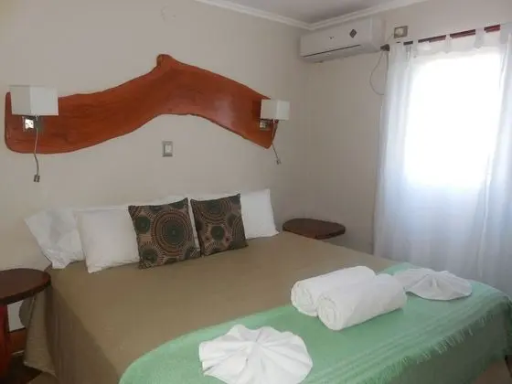 Üç Kişilik Oda