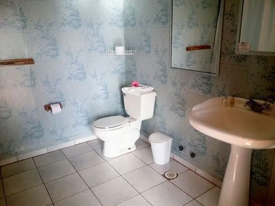 Dört Kişilik Oda, Bahçe Manzaralı