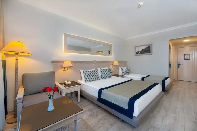 Hotel Standart Deniz Tarafı