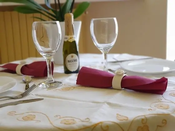 Deluxe Tek Büyük veya İki Ayrı Yataklı Oda, Balkon