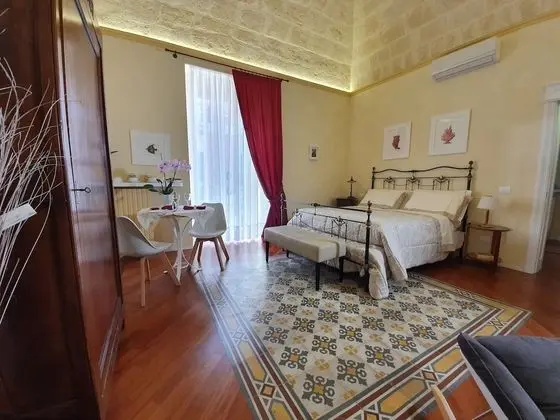 Deluxe Tek Büyük Yataklı Oda, Balkon