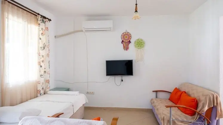 Verandalı Giriş Apart 1+1