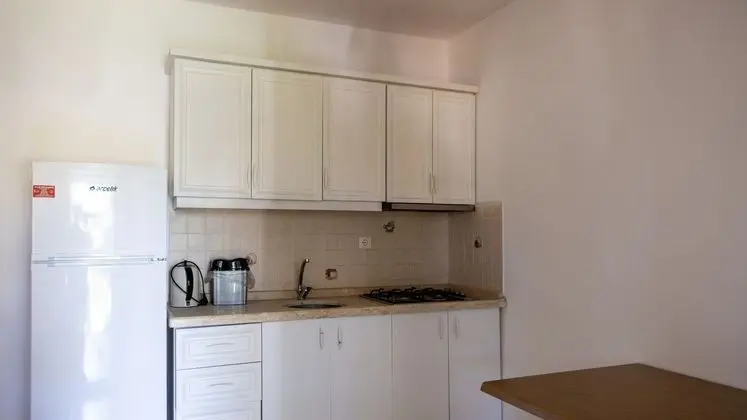 Verandalı Giriş Apart 1+1