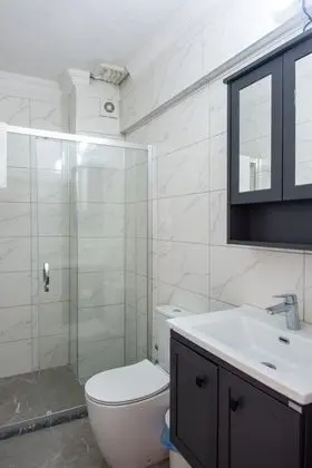 Verandalı Giriş Apart 1+1