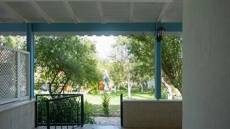 Verandalı Giriş Apart 1+1