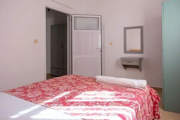 Verandalı Giriş Apart 1+1