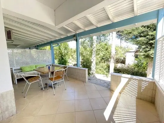 Verandalı Giriş Apart 1+1