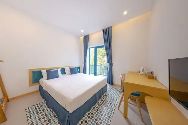 Tek Büyük Yataklı Oda, Balkon