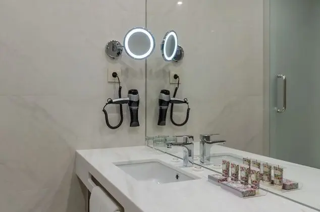Executive Tek Büyük Yataklı Oda