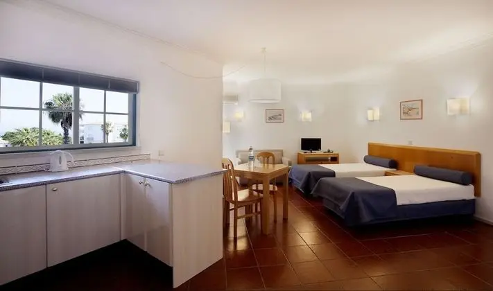 Stüdyo, Balkon