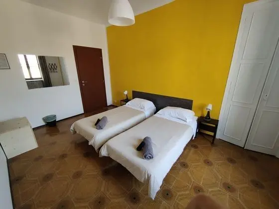 Economy Tek Büyük veya İki Ayrı Yataklı Oda