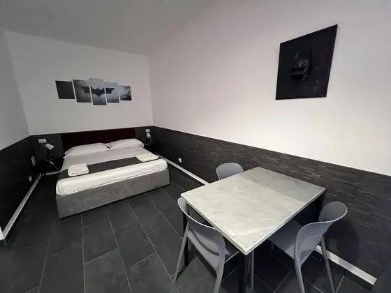 Economy Tek Büyük veya İki Ayrı Yataklı Oda