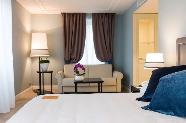 Deluxe Tek Büyük Yataklı Oda