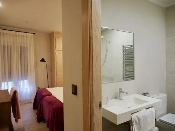 İki Ayrı Yataklı Oda, Özel Banyo