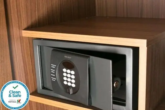 Deluxe Tek Büyük Yataklı Oda (Castle View | Spa | Parking)