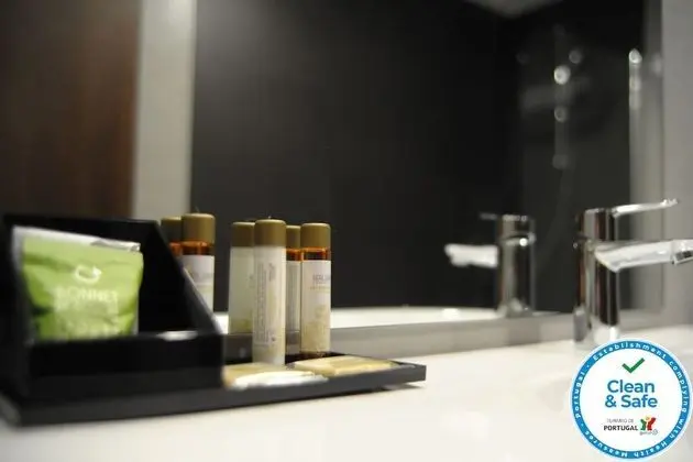 Deluxe Tek Büyük Yataklı Oda (Castle View | Spa | Parking)
