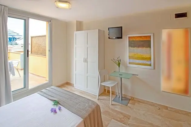 Tek Büyük veya İki Ayrı Yataklı Oda