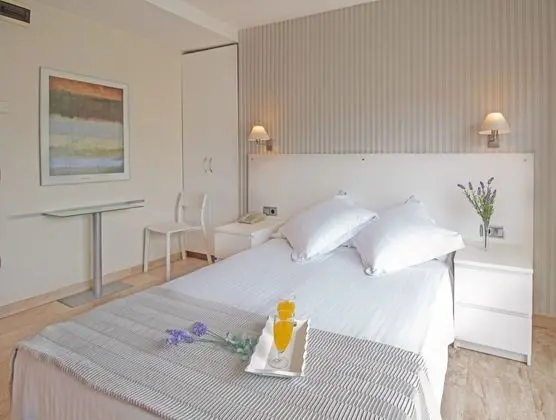 Tek Büyük veya İki Ayrı Yataklı Oda