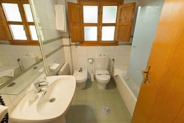 Villa, 1 habitacion. 2 adultos