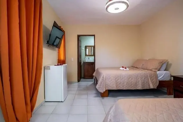 Üç Kişilik Oda